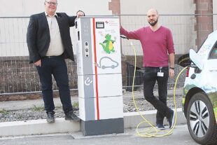 2022-4-19-NO-Unternehmen-E-WErk-Ladesäule-MM1_0158