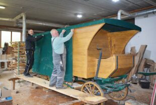 Nächste Station des Geschirrwagens ist kurz nach Ostern die Zeller Keramik