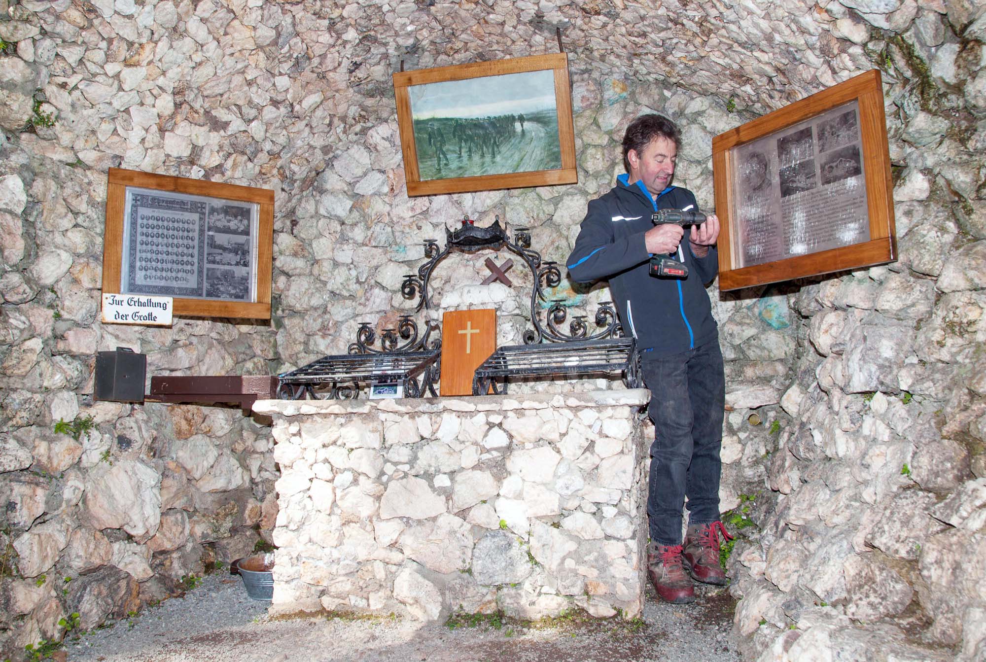 2022-4-8-OH-kal-Neue Tafeln Zuwälder Denkmal-zvkIMG_5543a