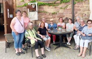 Nordracher Landfrauen besuchen den einzigartigen Aspichhof