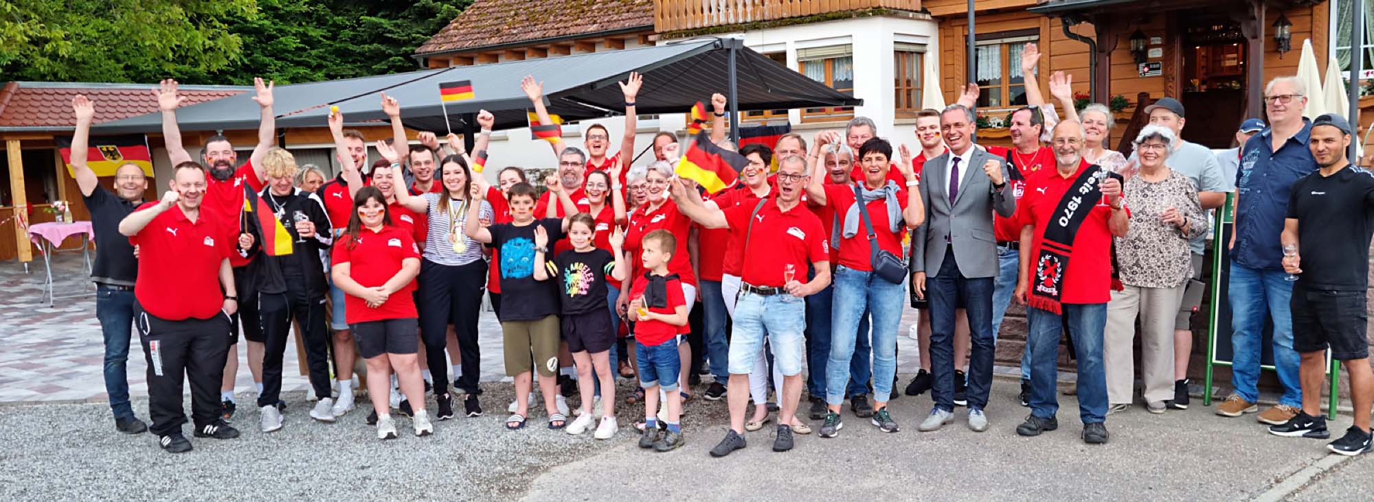 2022-5-27-ZE-UH-wac-SKCU Empfang Bianca Zimmermann-20220523_184827