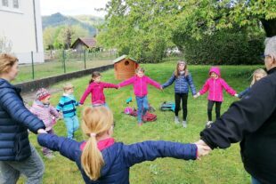 2022-5-4-BI-Pfarrei-Kindergarten St. Blasius-Singen und Musizieren-KiKiBi Probe 27.03.2022