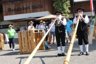 2022-6-20-NO-bia-Brennhislitag-und-Alphornduo frontal