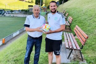 2022-6-8-BI-PB-bsch-DJK-2022-06-05 Ballspende Ernst Eble und Andreas Christ