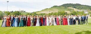 72 Schülerinnen und Schüler feiern am Martha-Schanzenbach-Gymnasium den Erwerb der Allgemeinen Hochschulreife