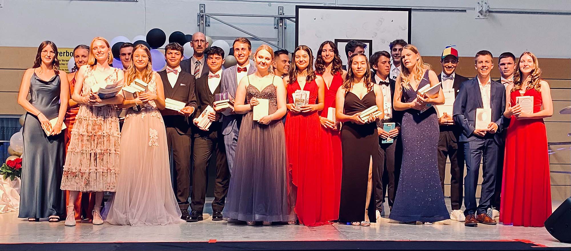 2022-7-13-GB-MSGymnasium-Abiball 2022- die Preisträger