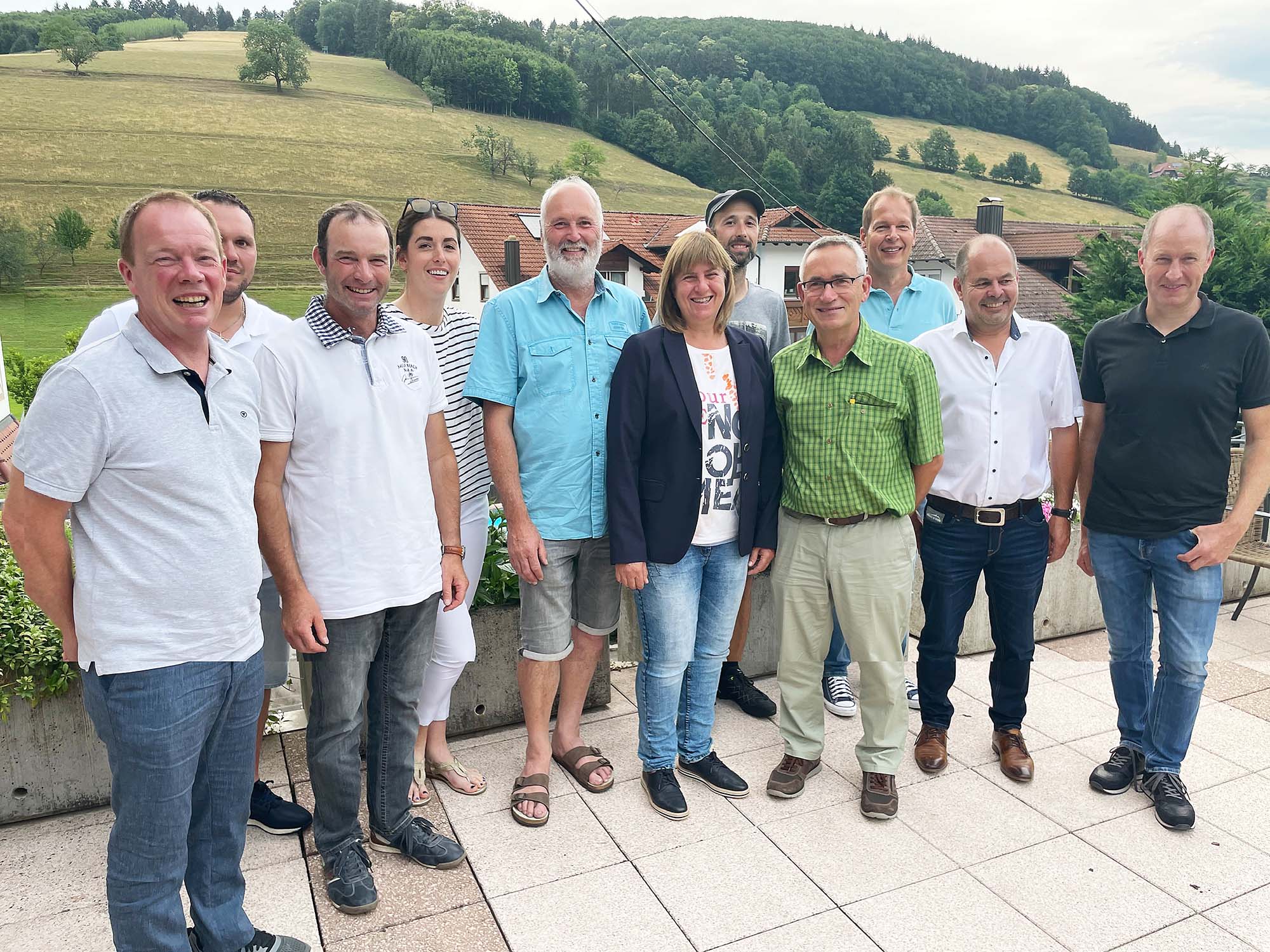 2022-7-13-LR-WOL-Bauwerksinnung-neu gew. Vorstand Innung Lahr-Wolfach li. nach re.-Weber-Cippolina-Himmelsbach-Kern-Lehmann-Sibylla Grafm