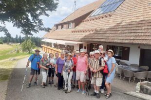 2022-7-6-ZE-UH-WuF-Seniorenwanderung-20220623_165352 (2)