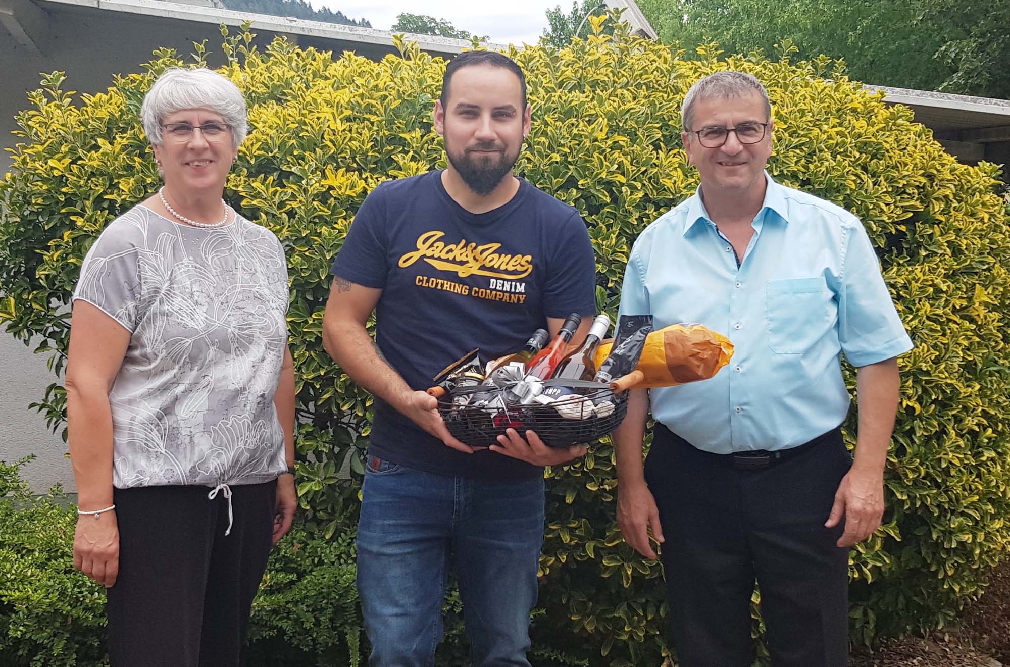 2022-8-12-BI-Schöner Zerspanungstechnik Ehrung Bild 2_für Zeitung