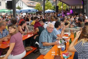 2022-8-19-BI-bia-Tavernenabend-+ Platz unterm Dach