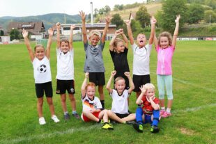Training für zehn fußballbegeisterte Kids beim SV Oberharmersbach