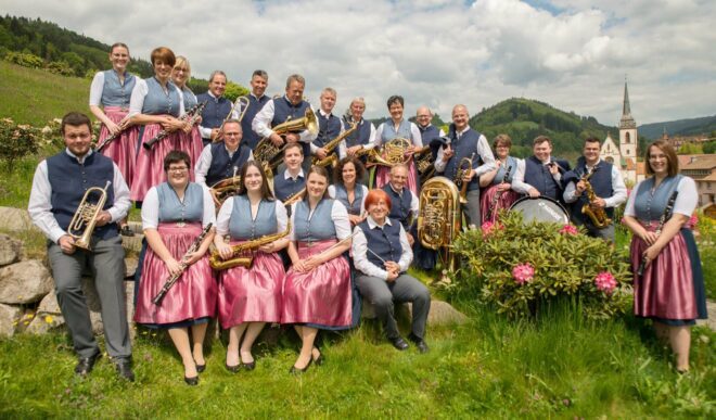 Trachtenkapelle Nordrach: Geburtstagsparty mit »James Torto & Friends«