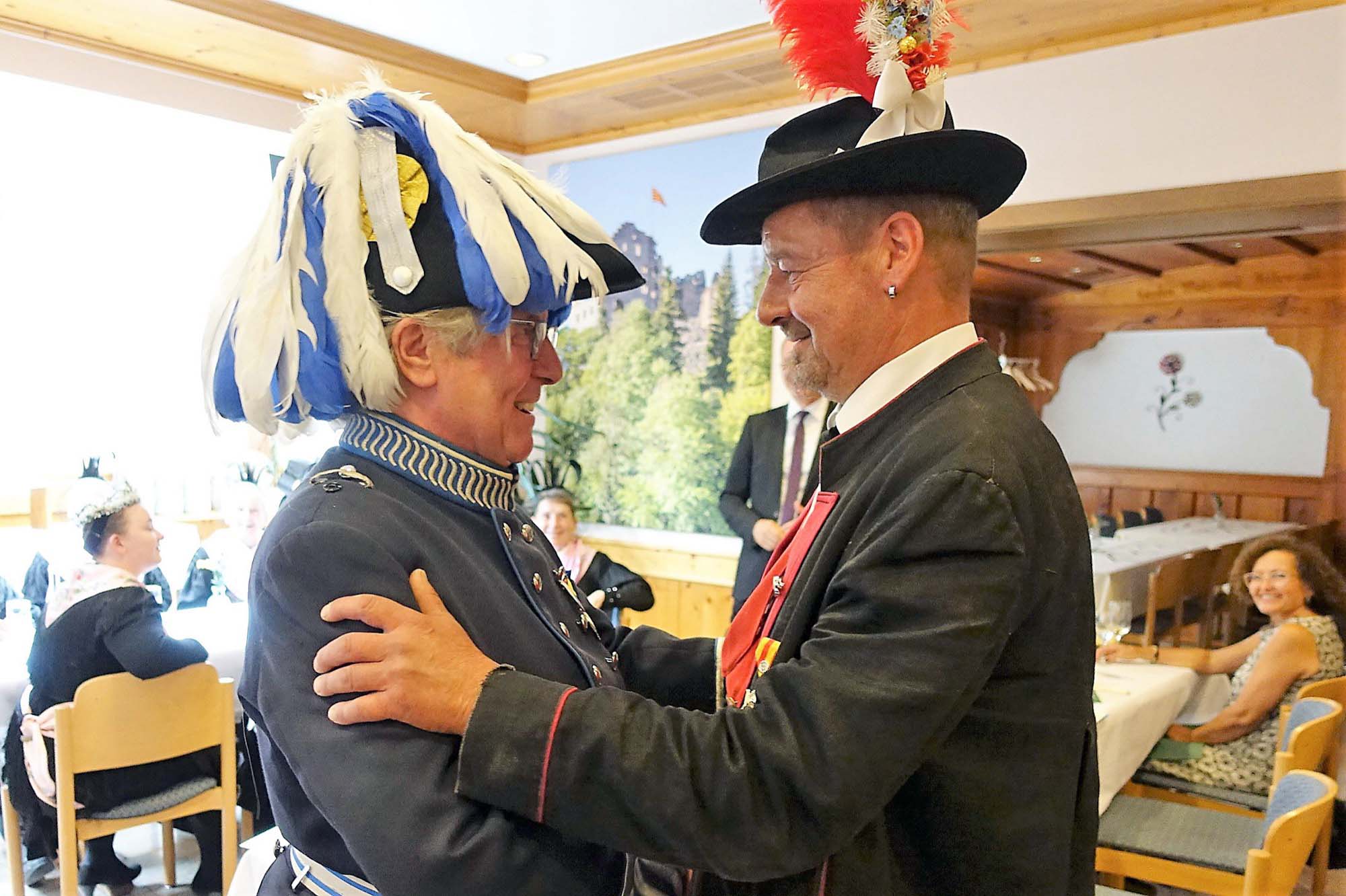 2022-9-2-ZE-Uh-Traudel Siener-Bürgerwehr-Ehrungen-DSC06901