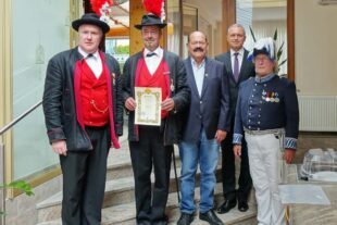 2022-9-2-ZE-Uh-Traudel Siener-Bürgerwehr-Ehrungen-DSC06903