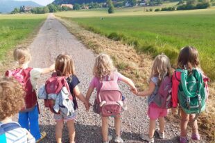 2022-10-12-BI-Sabrina Wiedmer-Naturkindergarten Biberach-Bauernhoftage-IMG_3277