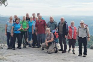 2022-10-14-NO-Bieser-Alpenverein-Wanderwoche-Schrammsteine_kleiner Winterberg_5