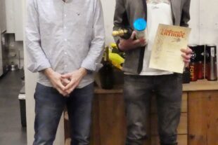 2022-10-28-NO-Verein-Tennis-2022-10-16 Ehrung Marcel Groß 15j-Mitgliedschaft