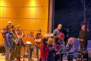 2022-11-16-NO-hv-Martinsumzug-3 Flötengruppe