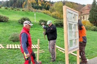 2022-11-21-NO-bke- Vorbericht Nordi-Die Mitarbeiter des Nordracher Bauhofs unterstützen den Aufbau