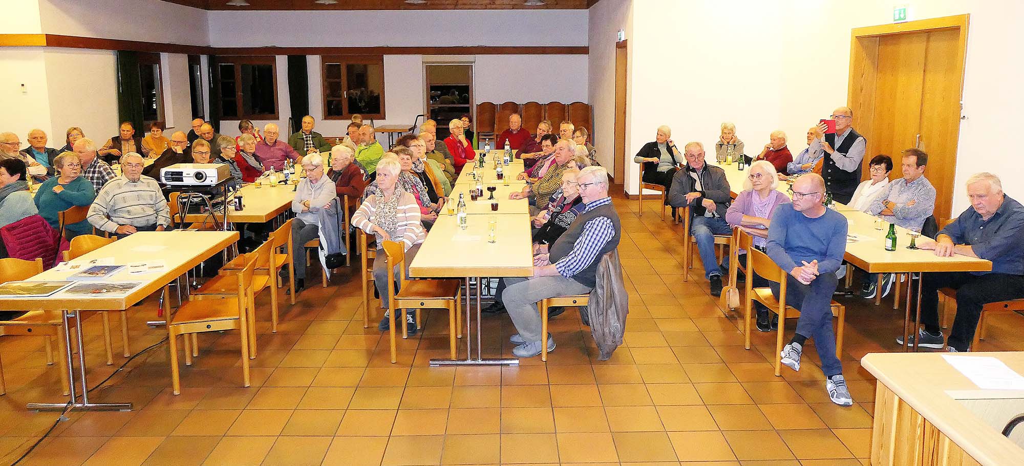 2022-11-23-NO-Franz Huber-DAV-Lichtbildervortrag-16.11-Foto A. Huber