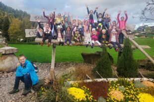 2022-11-9-OH-Bianca Neumaier- Kindervolkstanzgruppe 1