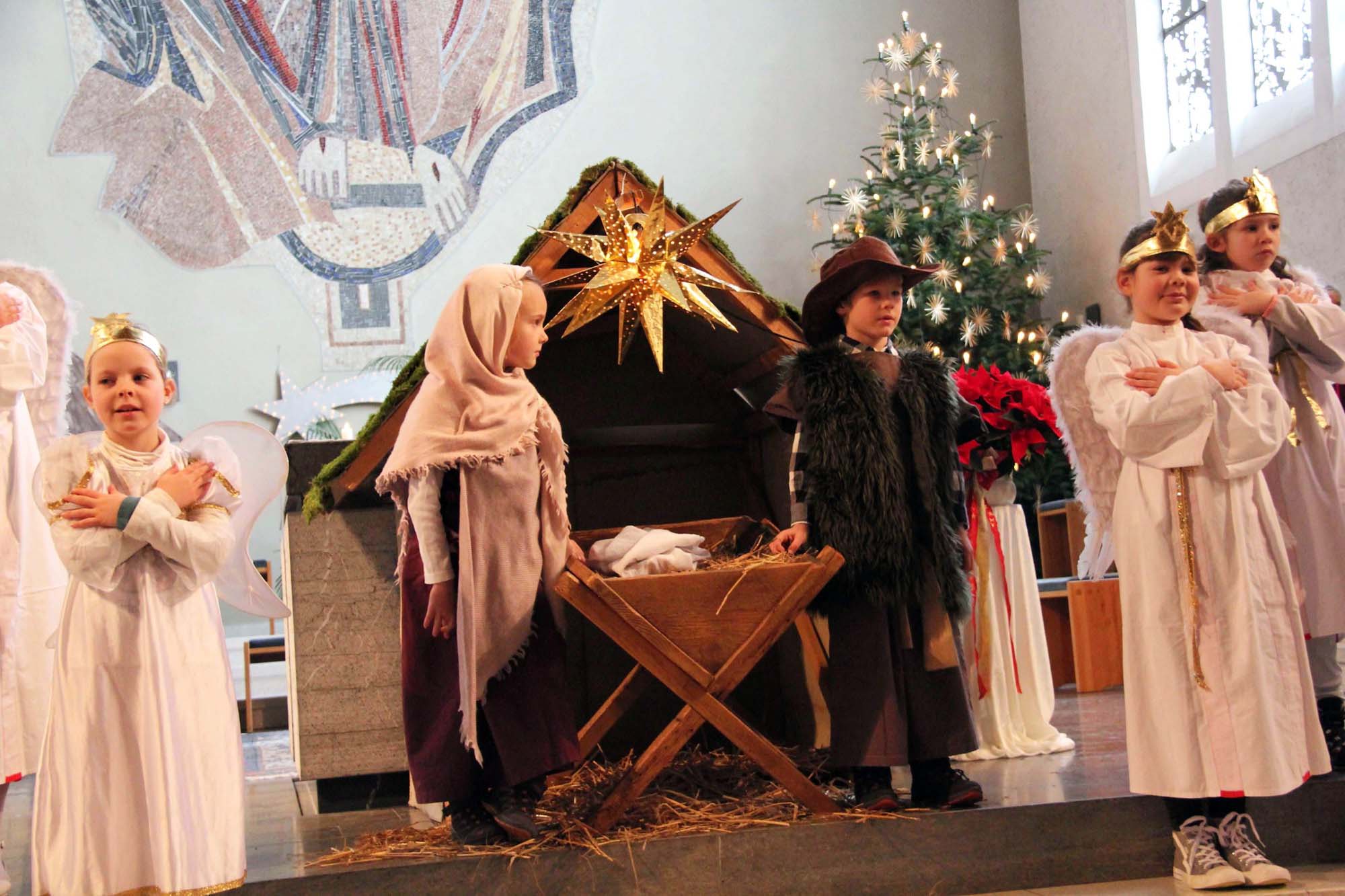 2022-12-30-BI-Pamella Schilli-Krippenspiel-Krippenspiel