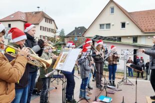 2022-12-5-NO-hv-Weihnachtsmarkt-20221204_130307 2