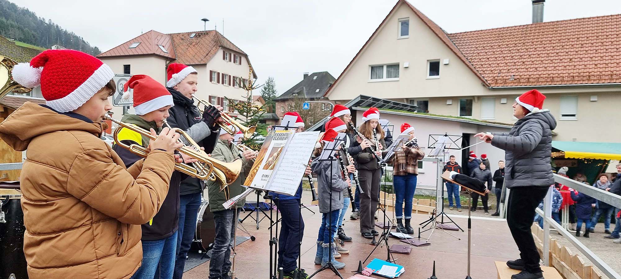 2022-12-5-NO-hv-Weihnachtsmarkt-20221204_130307 2