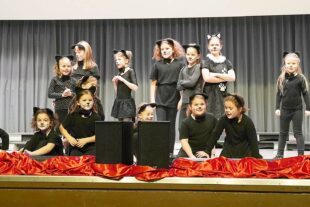 2022-12-5-ZE-UH-Turnverein-Nikolausfeier-2022_TVU_Nikolausfeier_018