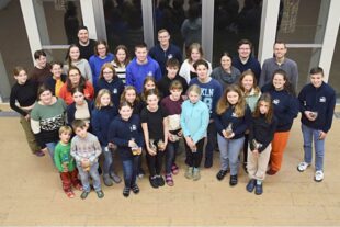 2022-12-9-BI-Tobias Rappenecker-DLRG BI-Gruppenbild Hüttenwochenende