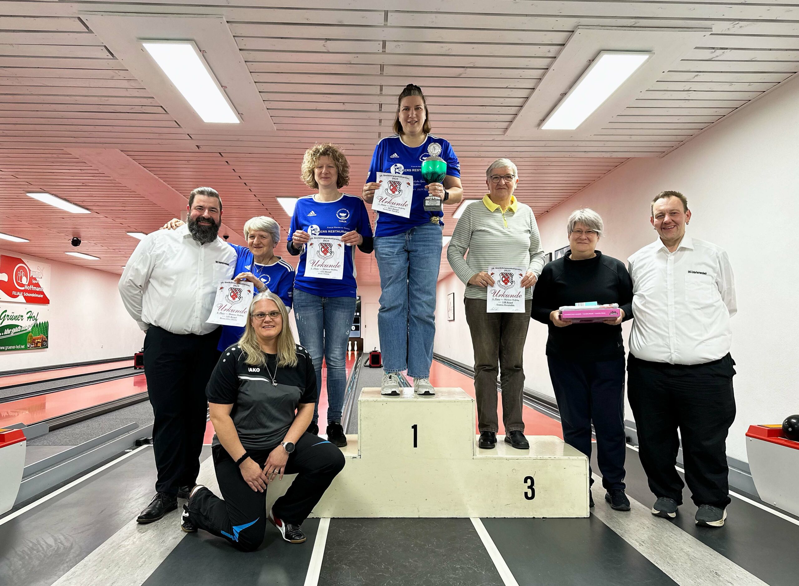 2023-1-16-ZE-UH-wac-Kegler-Dreikönigsturnier-Damen Hobby