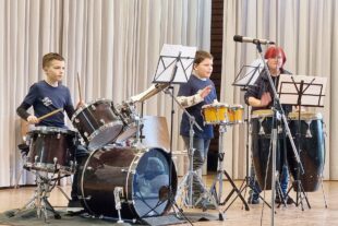 2023-1-30-NO-Oliver Vollmer-Trachtenkapelle-Trio Schlagzeug