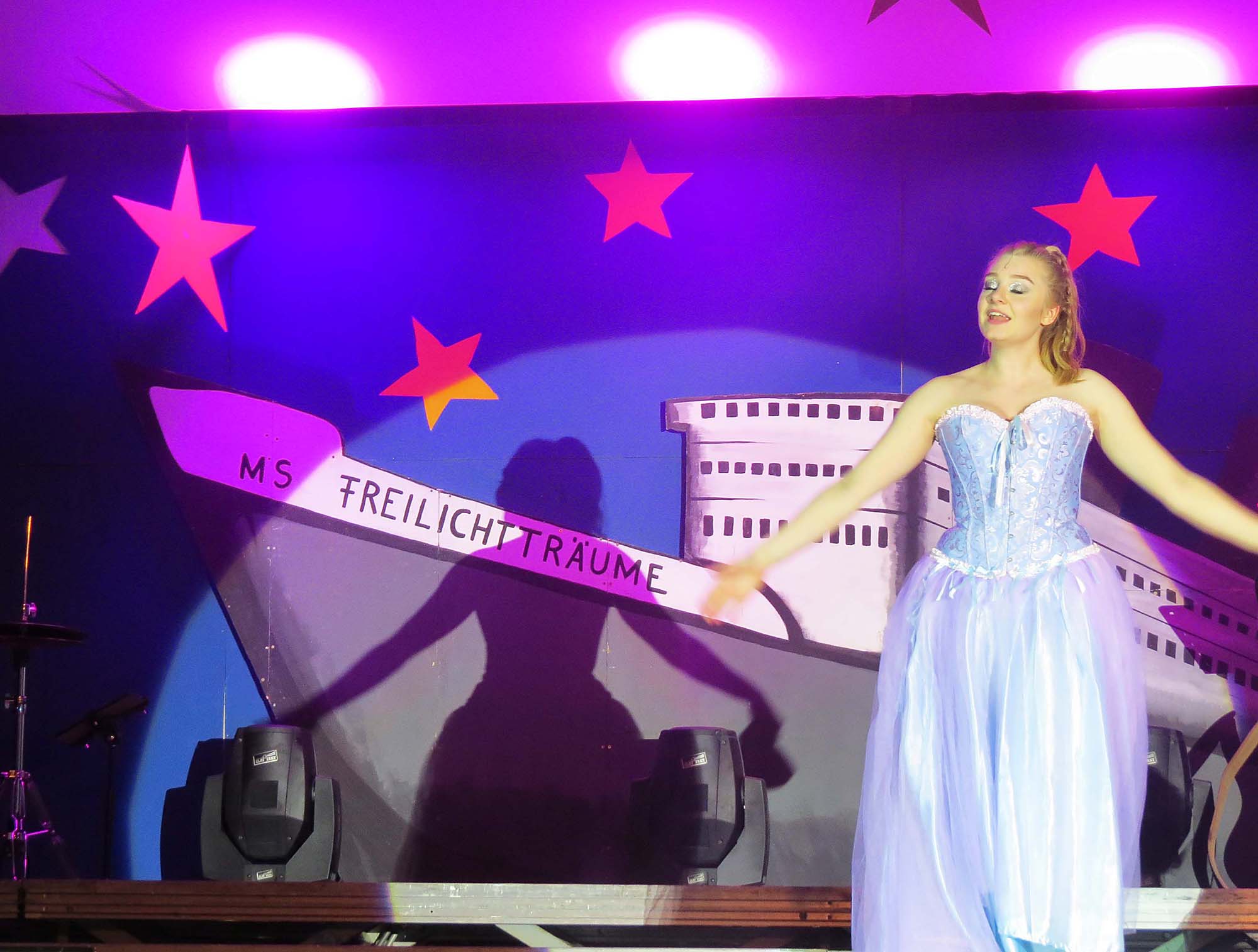 2023-3-22-ZE-UH-ga-Musicalabend Schwarzwaldhalle-IMG_7531