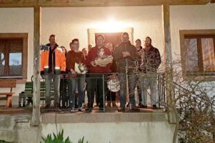 2023-3-29-ZE-UH-Hist. Bürgerwehr UH-Verdienter Trommler-IMG-20230325-WA0000