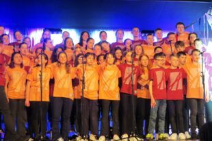 Adonia-Musical begeistert die Zuhörer