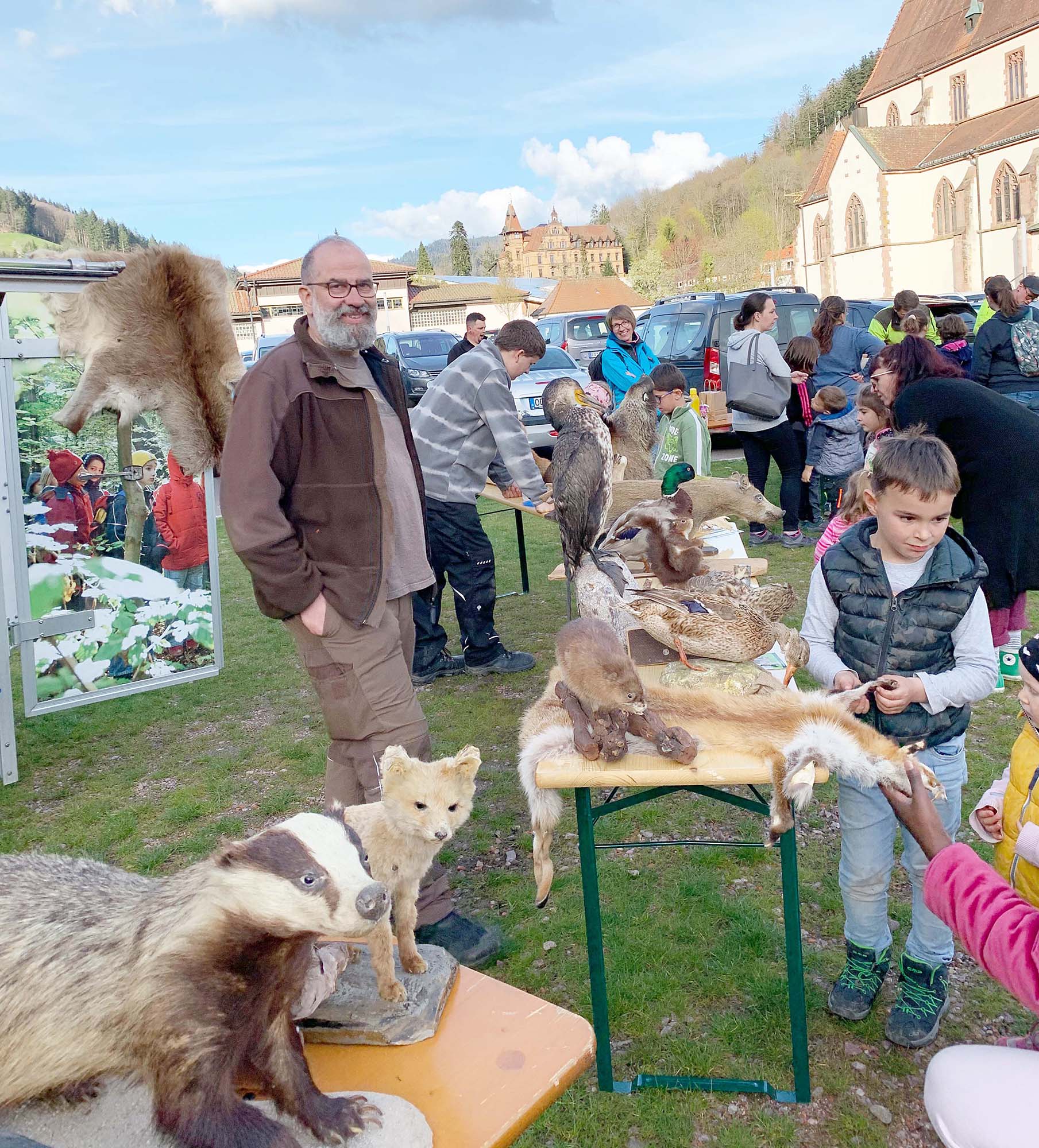 2023-4-19-NO-Touristen-Information-Josef Nolle (Förster) stellte die Tiere des Waldes vor