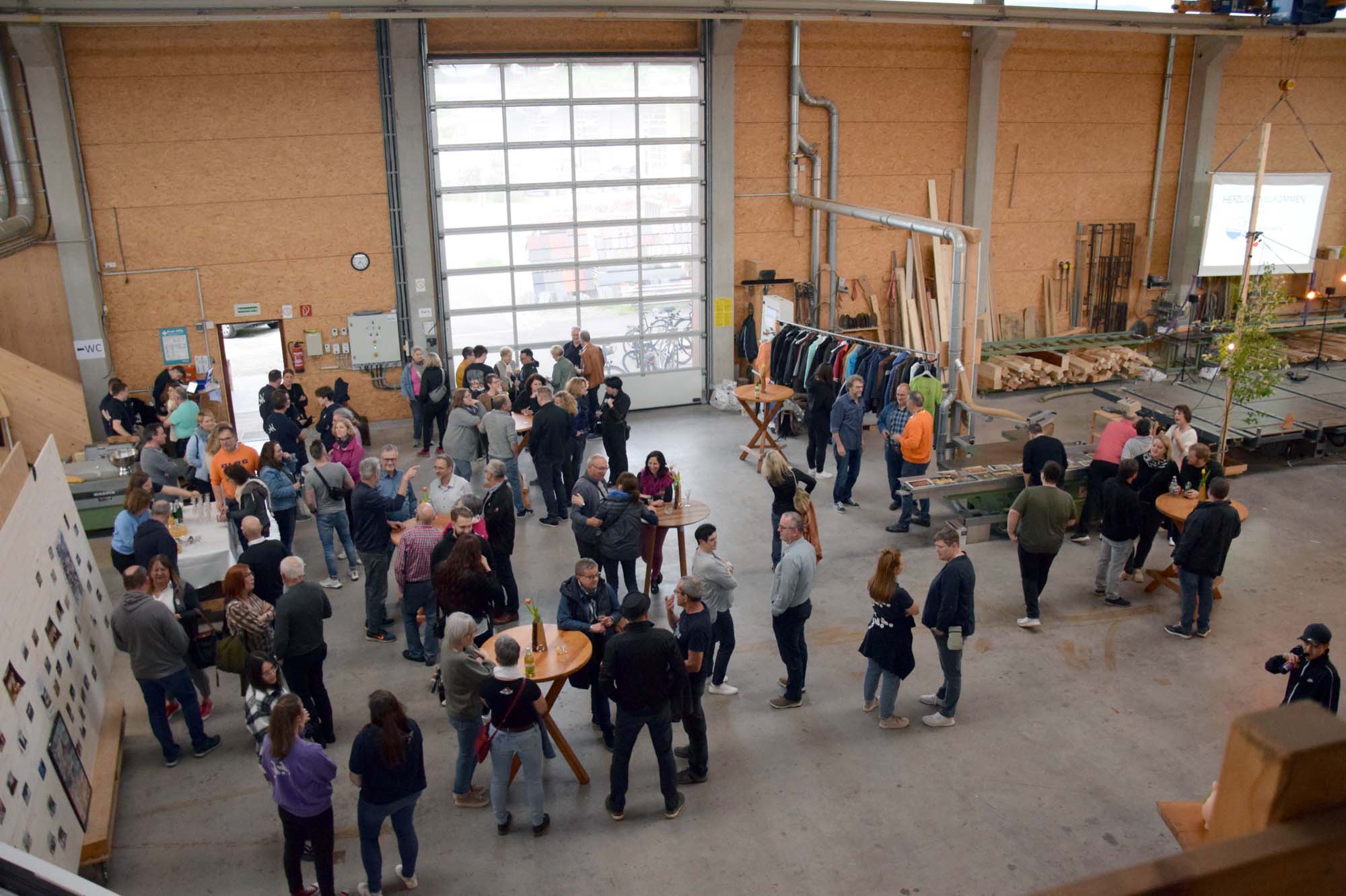 2023-4-28-BI-Tobias Rappenecker-DLRG Bib-Bilderabend-DSC_0713