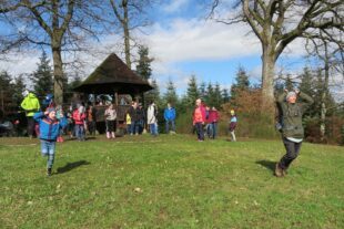 2023-4-6-ZE-UH-Monika Lehmann- Kleine Wolke Familienwanderung IMG_7639