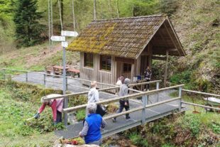 2023-5-10-NO-Roman Haas- Rabenfelshütte 20230429_141545_Arbeiter