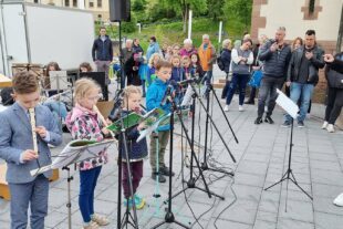 2023-5-15-NO-hv-Muttertagsmarkt-Flötenkinder