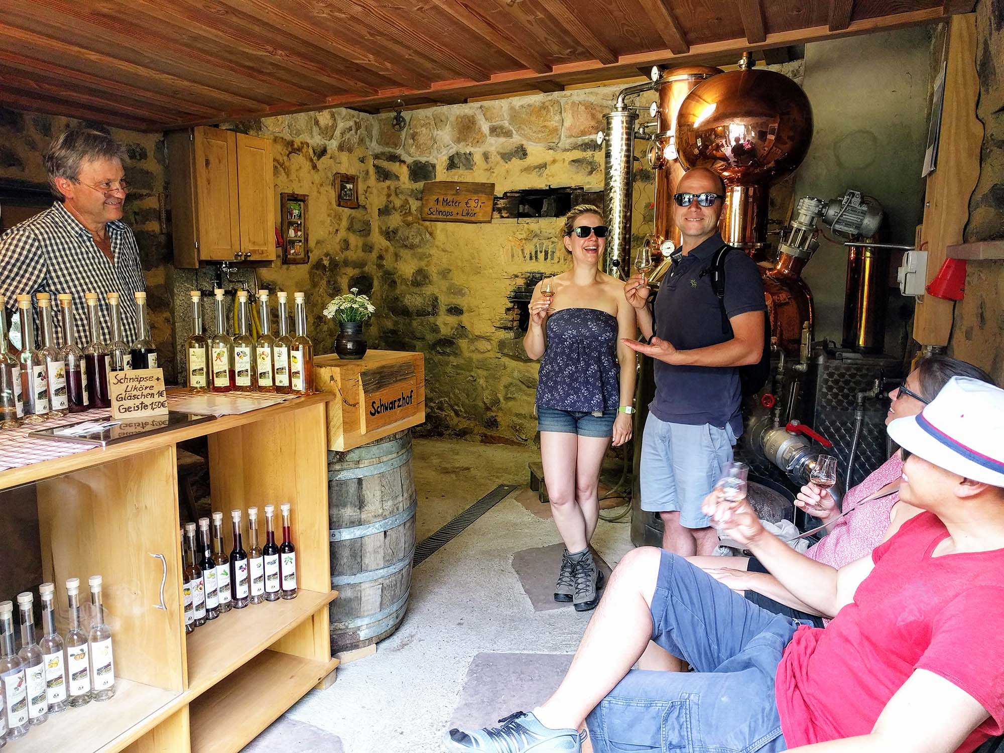 2023-5-19-NO-Gemeinde-Brennhisli-Brennhisli Schwarzhof mit Gästen_ Sabrina Herrmann