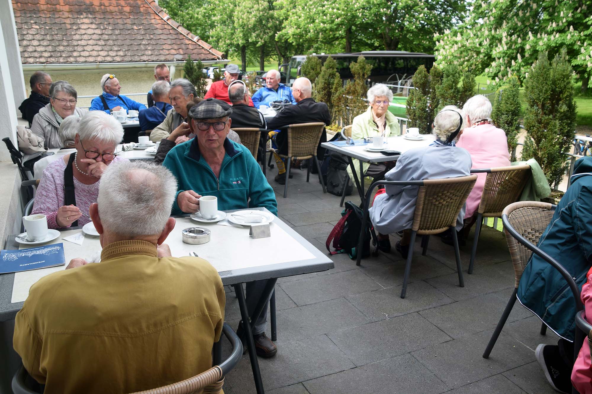 2023-5-19-NO-hv-Altenwerk Nordrach Schloss Favorite DSC_0931