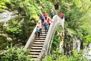 2023-5-24-NO-Martin Huber- Donautour DAV Die Teufelsbrücke über der Höll bei Inzighofen