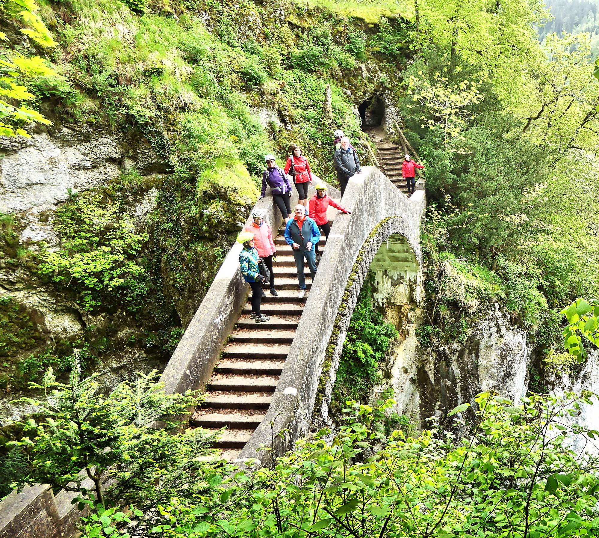 2023-5-24-NO-Martin Huber- Donautour DAV Die Teufelsbrücke über der Höll bei Inzighofen