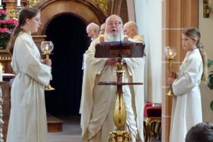 2023-5-3-ZE-UH-hpw-Pater Leonhard-DSC07710 (3)