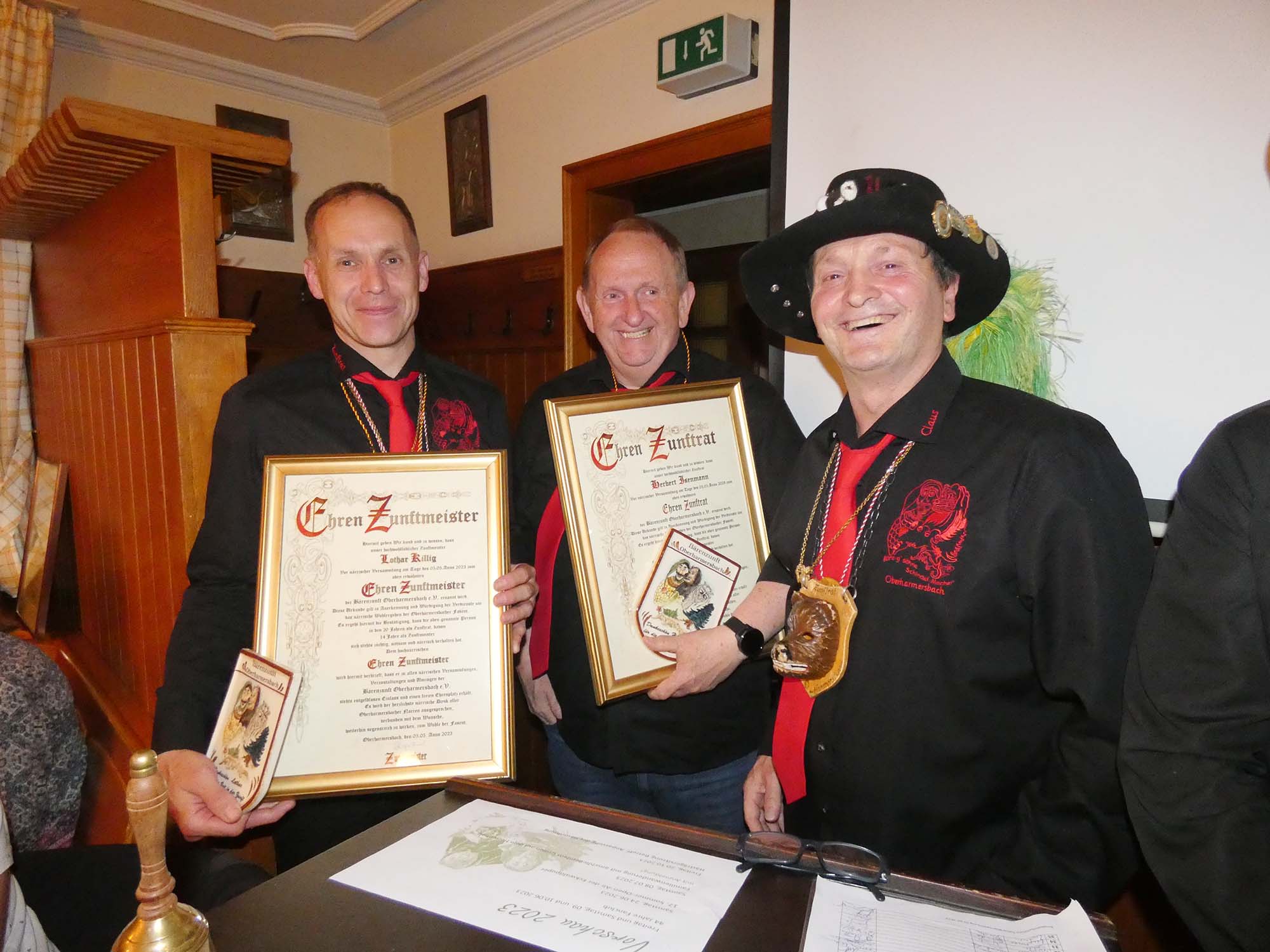 2023-5-8-OH-bia-Bärenzunft-+ a neuer Ehrenzunftmeister und Ehrenzunftrat