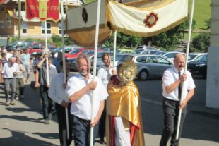 2023-6-12-BI-PB-lth-Fronleichnam Foto PR 2 IMG_0992 (2)