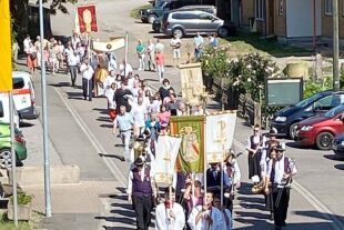 2023-6-12-BI-PB-lth-Fronleichnam Foto Pr 1 PHOTO-2023-06-11-12-00-03