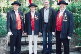 2023-6-12-OH-vo- Bürgerwehr Ehrungen XT4V5713