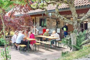 2023-6-14-NO-mnb- Nachbericht Brennhislitag lauschiges Plätzchen Schwarzhof